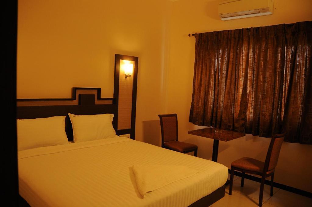 Hotel Viswas Tiruppur Bilik gambar